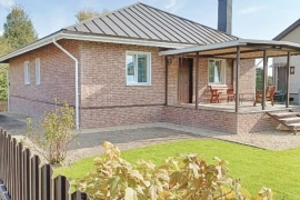 Коттедж 128 кв в деревня Грязь.