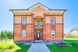 Коттедж 420 м² на участке 15,1 сот. КП Светлогорье